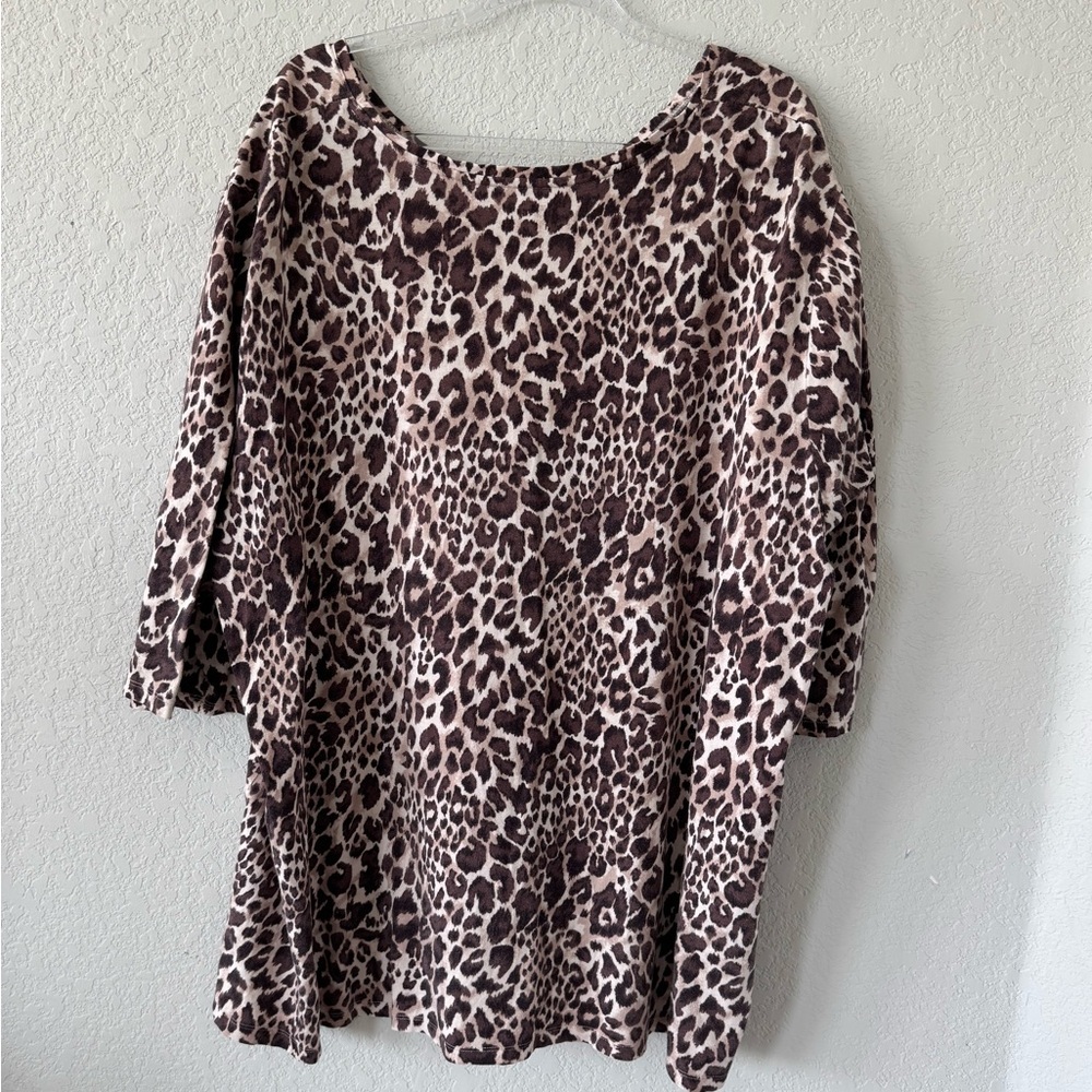 Catherine’s Leopard Print Women's Top - Size 3X or 26/28W - Great Condition! - Picture 4 of 7
